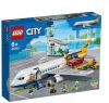 Lego 60262 City Airport Passagiersvliegtuig Terminal en Truck Bouwset met Poppetjes voor Kinderen van 6 Jaar en Ouder online kopen